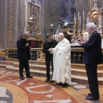 7-card-tagle-don-giulio-e-arcivescovo-matteo